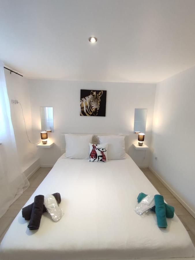 Appartement 100M2, Independant Dans Notre Maison Garennes-sur-Eure Exterior photo